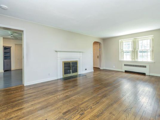 Empty room, Fireplace, Interior, Wood Texture Flooring