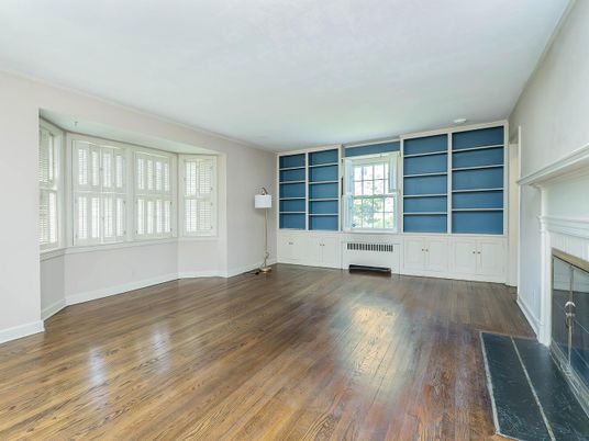 Empty room, Fireplace, Interior, Wood Texture Flooring
