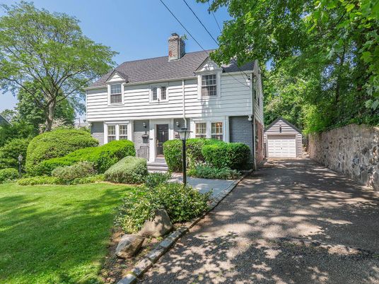 Backyard, Detached Garage, Exterior, Facade, Georgian