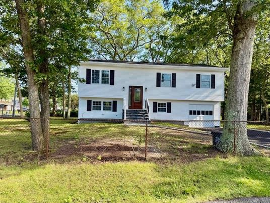 Attached, Backyard, Exterior, Facade, Raised Ranch