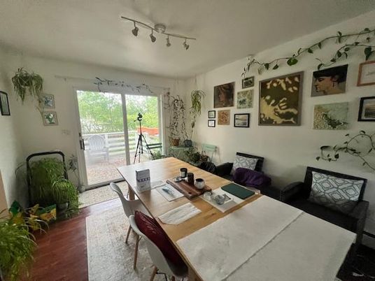 Dining room, Interior, Wood Texture Flooring