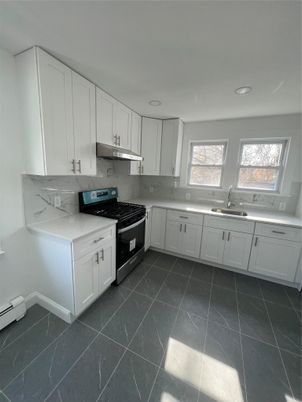 Interior, Kitchen, Marble Walls, Recessed Lighting