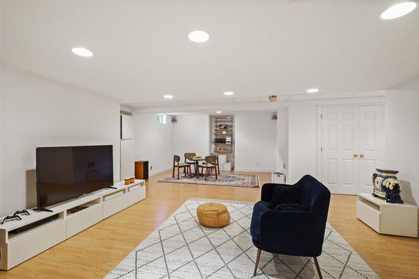 Dining room, Interior, Living room, Recessed Lighting, Wood Texture Flooring