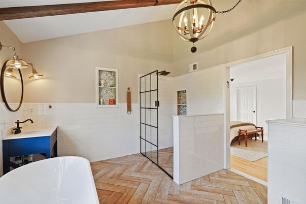 Bathroom, Free Standing Baths, Interior, Wooden Beams, Wood Texture Flooring