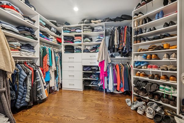 Interior, Recessed Lighting, Walk-in Closets, Wood Texture Flooring
