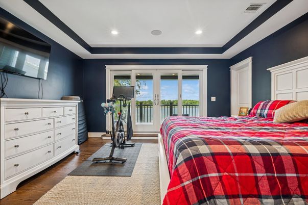 Bedroom, Fitness Equipment, Interior, Recessed Lighting, Wood Texture Flooring
