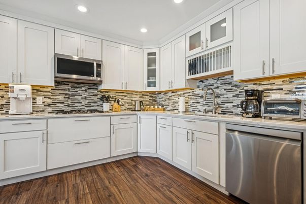Interior, Kitchen, Recessed Lighting, Stainless Steel Appliances, Wood Texture Flooring