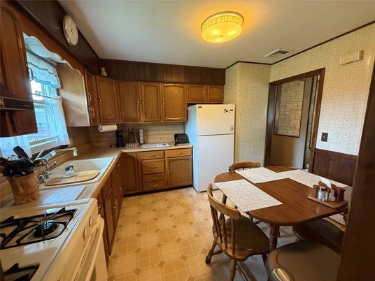 Dining room, Interior, Kitchen