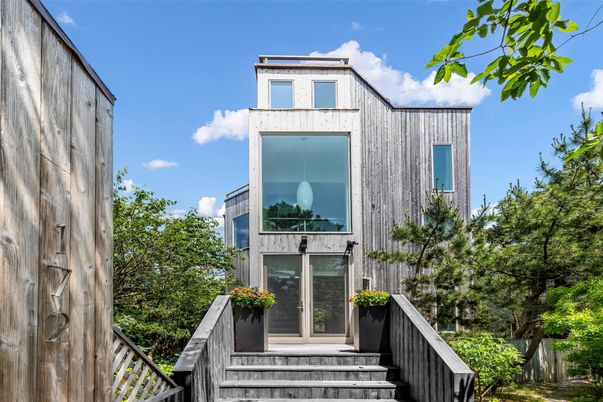 Exterior, Facade, None