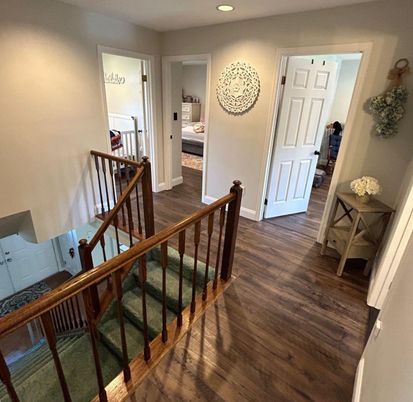 Interior, Recessed Lighting, Wood Texture Flooring