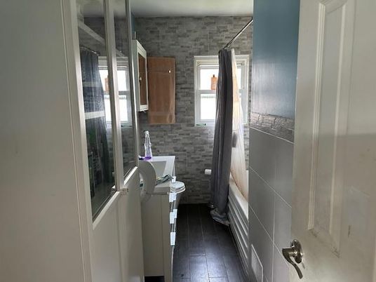 Bathroom, Interior, Stone Walls, Wood Texture Flooring