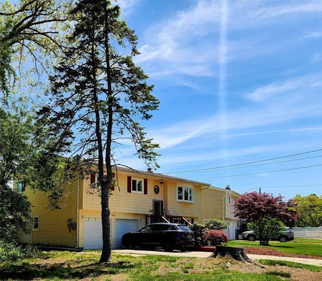 Attached, Backyard, Exterior, Facade, Raised Ranch
