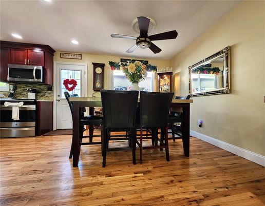 Dining room, Interior, Kitchen, Recessed Lighting, Wood Texture Flooring