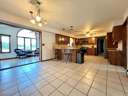 Chandelier, Interior, Kitchen