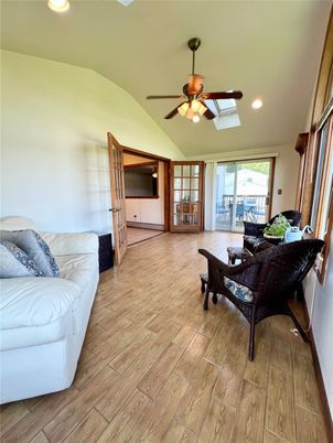 Interior, Recessed Lighting, Wood Texture Flooring