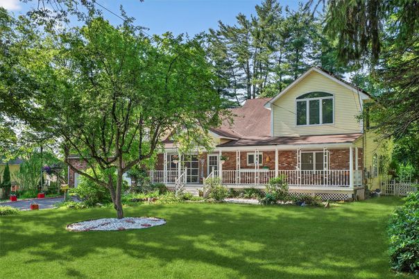 Backyard, Exterior, Facade, Brick Facade, Queen Anne Victorian