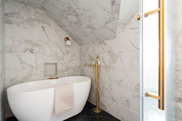 Bathroom, Free Standing Baths, Interior, Marble Walls