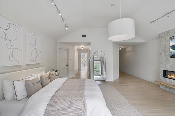 Bedroom, Fireplace, Interior, Pendant Lights, Wood Texture Flooring