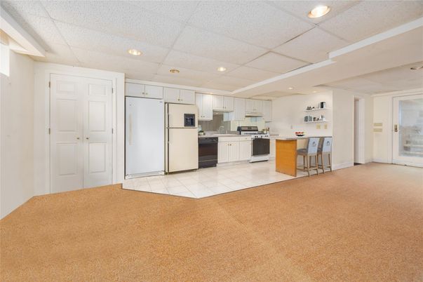Interior, Kitchen, Recessed Lighting