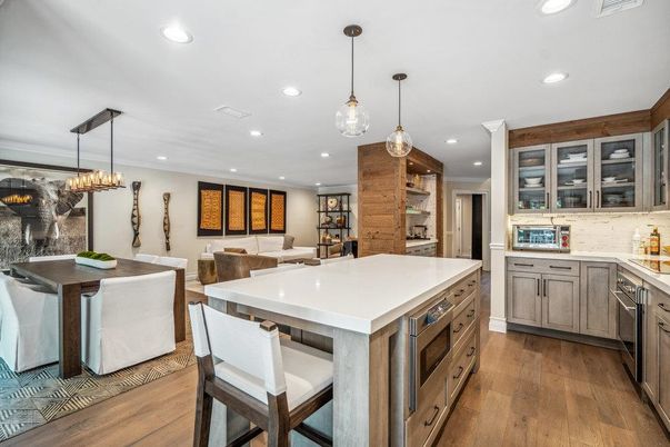 Dining room, Interior, Kitchen, Pendant Lights, Recessed Lighting, Stainless Steel Appliances, Wood Texture Flooring