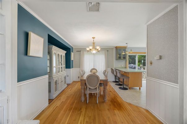 Chandelier, Dining room, Interior, Wood Texture Flooring