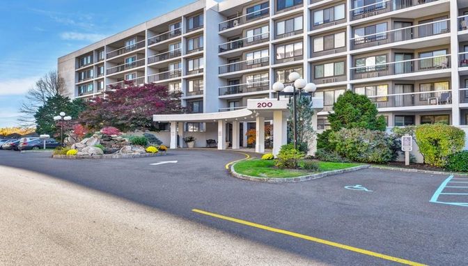 Exterior, Facade, Condo Building