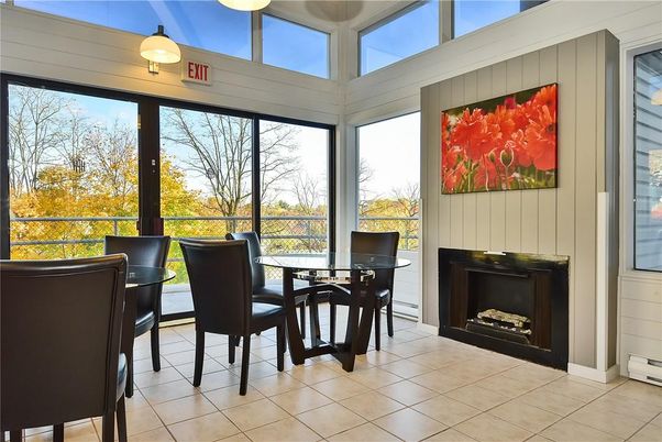 Dining room, Fireplace, Interior