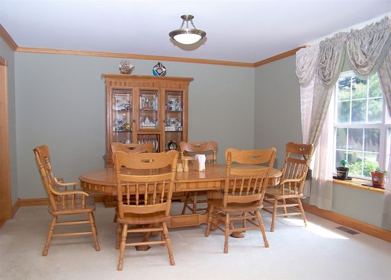 Dining room, Interior