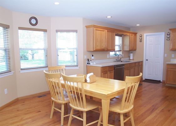 Dining room, Interior, Kitchen, Recessed Lighting, Wood Texture Flooring