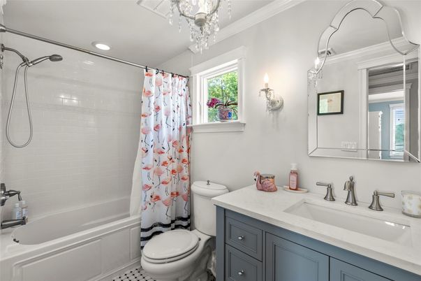 Bathroom, Interior, Recessed Lighting