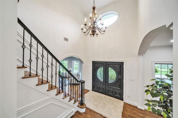 Chandelier, Interior, Wood Texture Flooring