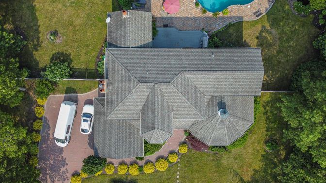 Exterior, Drone