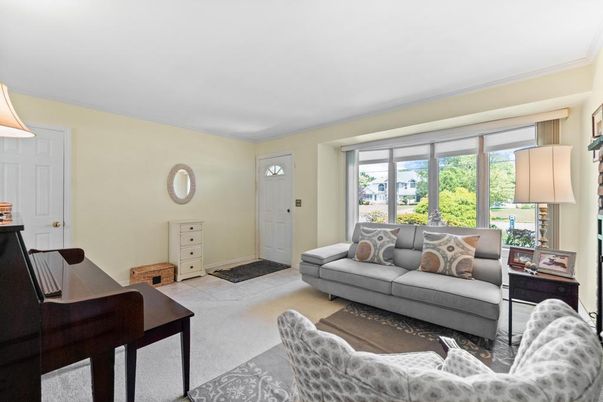 Interior, Living room, Piano