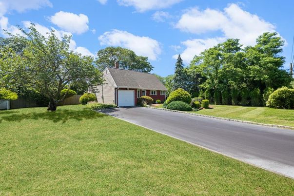 Backyard, Detached Garage, Exterior