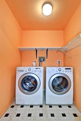 Interior, Washer