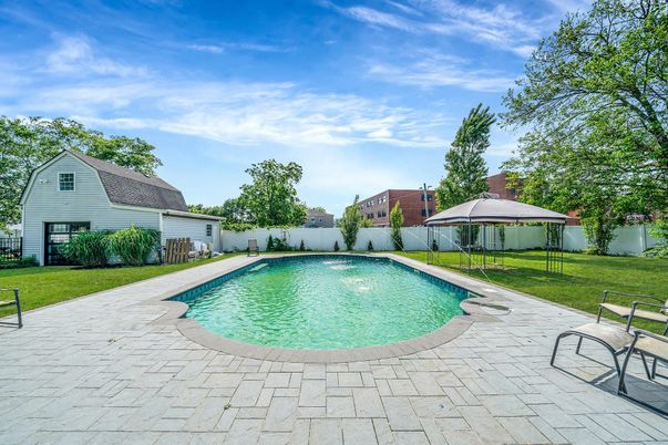 Backyard, Exterior, Pool