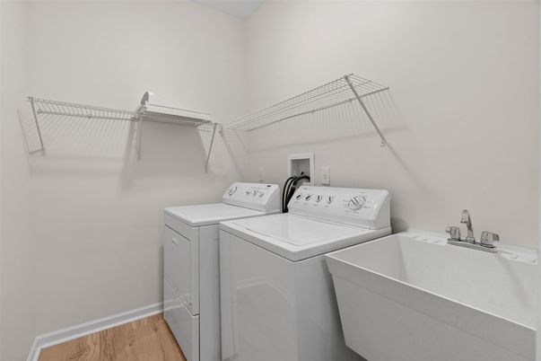 Interior, Washer, Wood Texture Flooring
