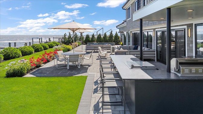 Backyard, Exterior, Water
