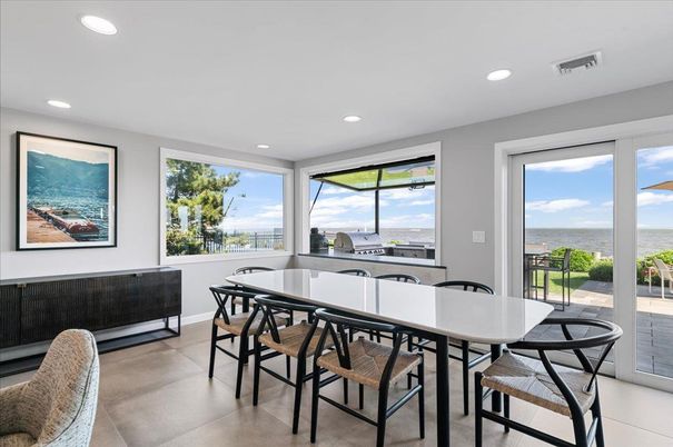 Dining room, Interior, Recessed Lighting, Water