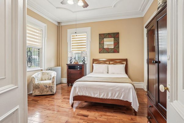 Bedroom, Interior, Pendant Lights, Wood Texture Flooring