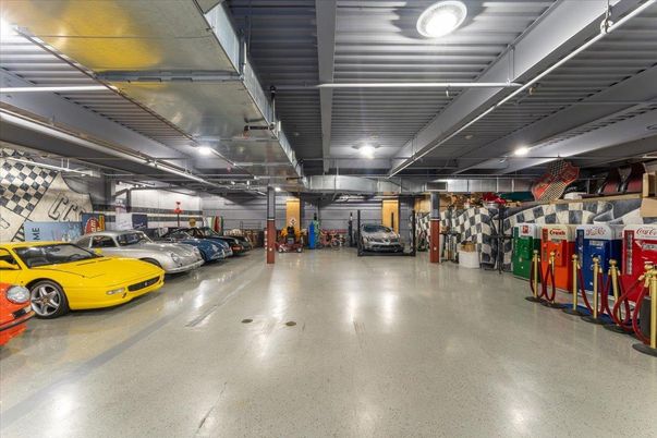 Garage, Interior, Recessed Lighting