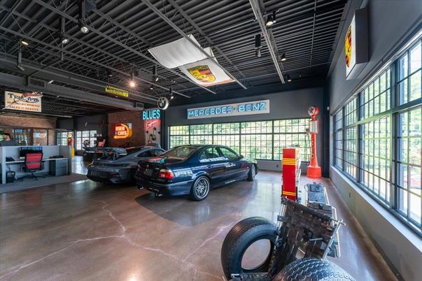 Garage, Interior, Recessed Lighting