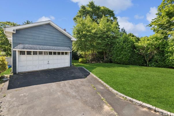 Backyard, Detached Garage, Exterior