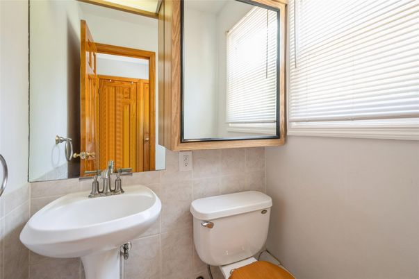 Bathroom, Interior