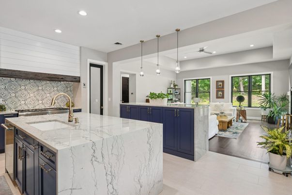 Interior, Kitchen, Living room, Pendant Lights, Recessed Lighting, Wood Texture Flooring