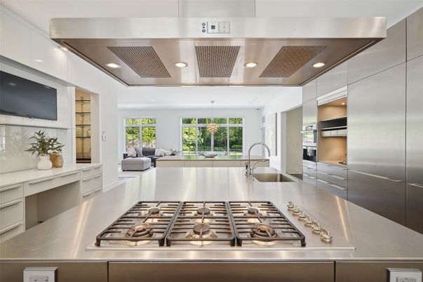 Interior, Kitchen, Living room, Recessed Lighting, Stainless Steel Appliances