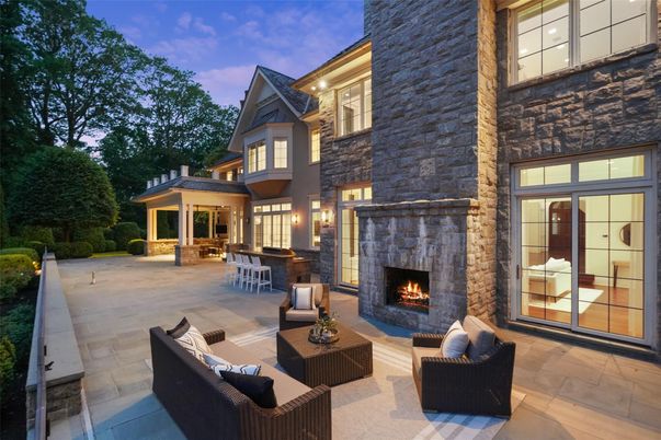 Exterior, Fireplace
