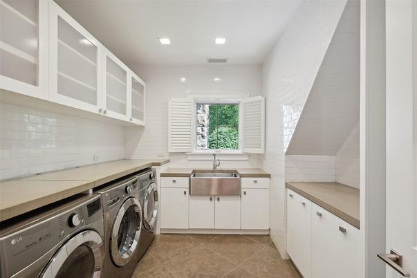 Interior, Recessed Lighting, Washer