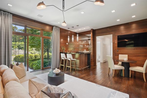 Dining room, Interior, Living room, Pendant Lights, Recessed Lighting, Wood Texture Flooring, Wooden Walls