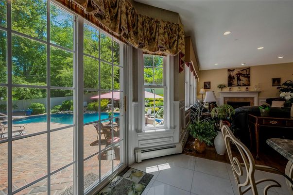 Fireplace, Interior, Recessed Lighting, Sun Room